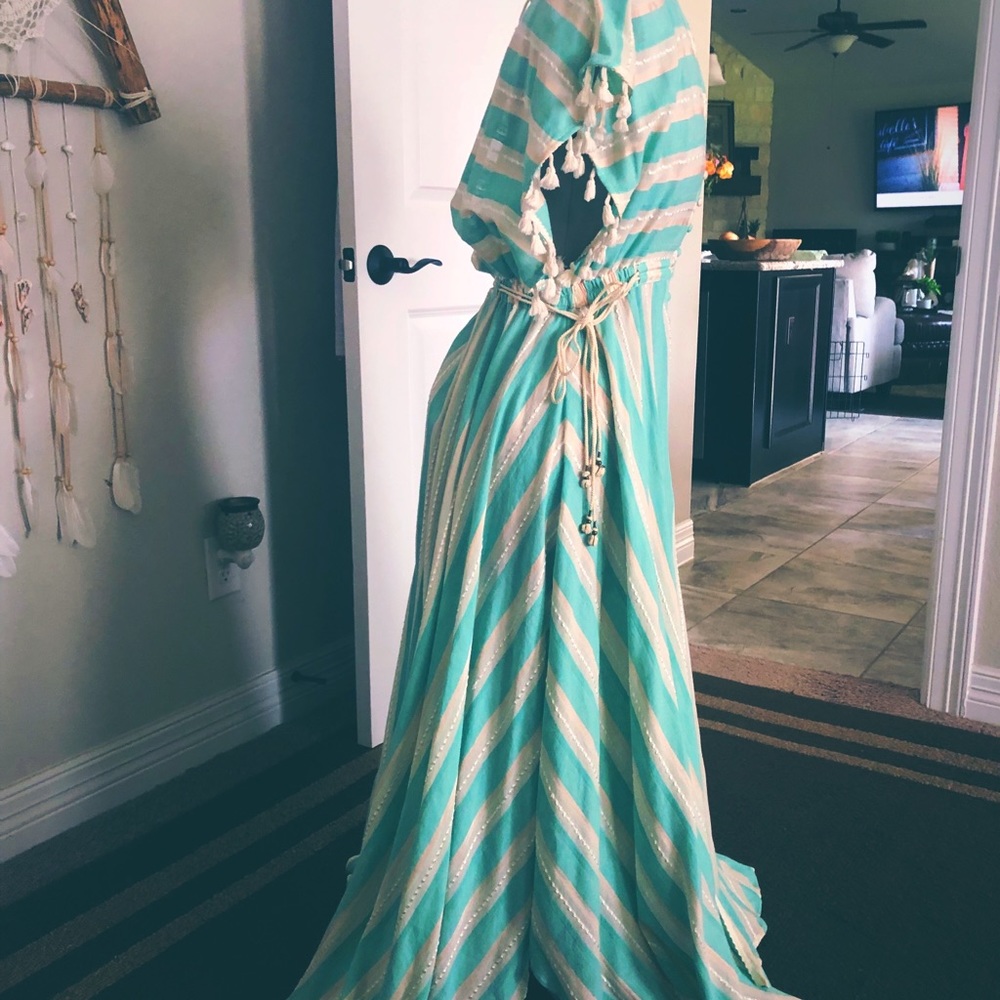 Spell&the gypsy RARE riviera gown, never worn!! - Picture 5 of 6